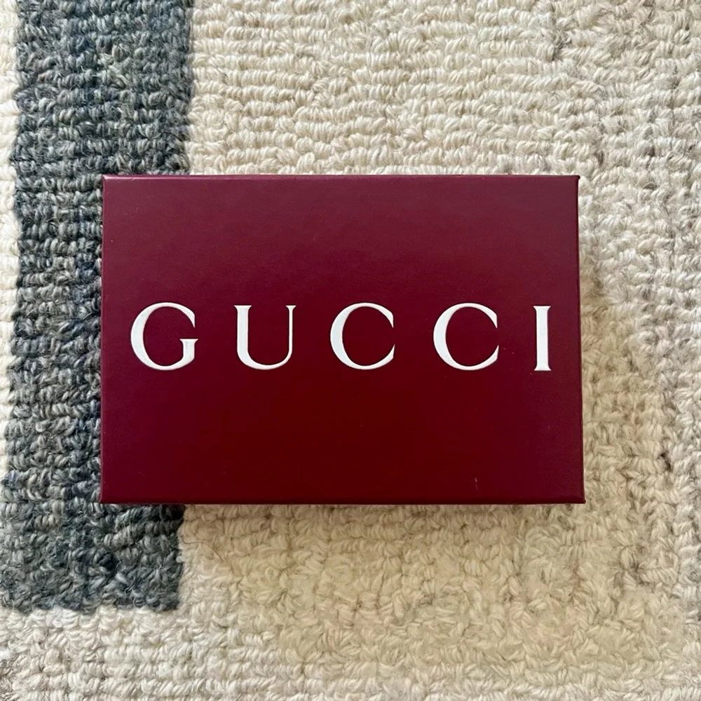 ✨NEW✨ Gucci Men’s GG Shadow Brown Card Case